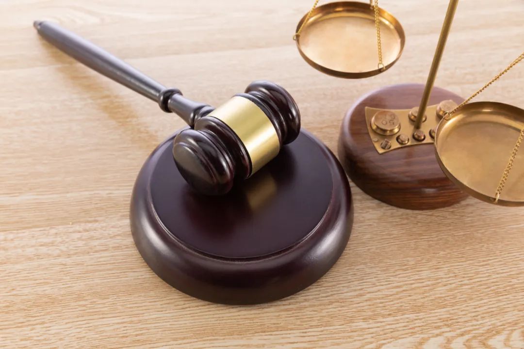 上车后提出加价?强制乘客拼车?网约车司机违规运营乱象该治治了!